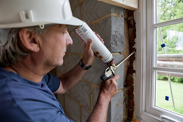 Best Insulation Installation Services in Ford City, CA